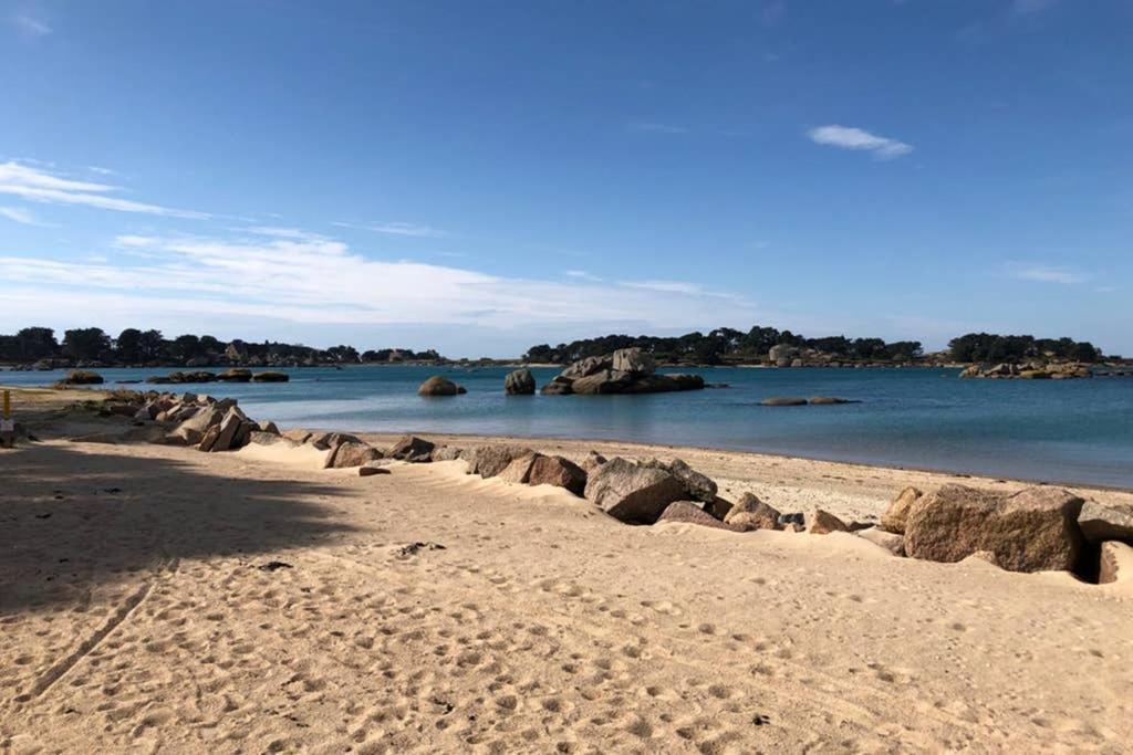 Maison Avec Spa Cote De Granit Rose Trégastel Kültér fotó