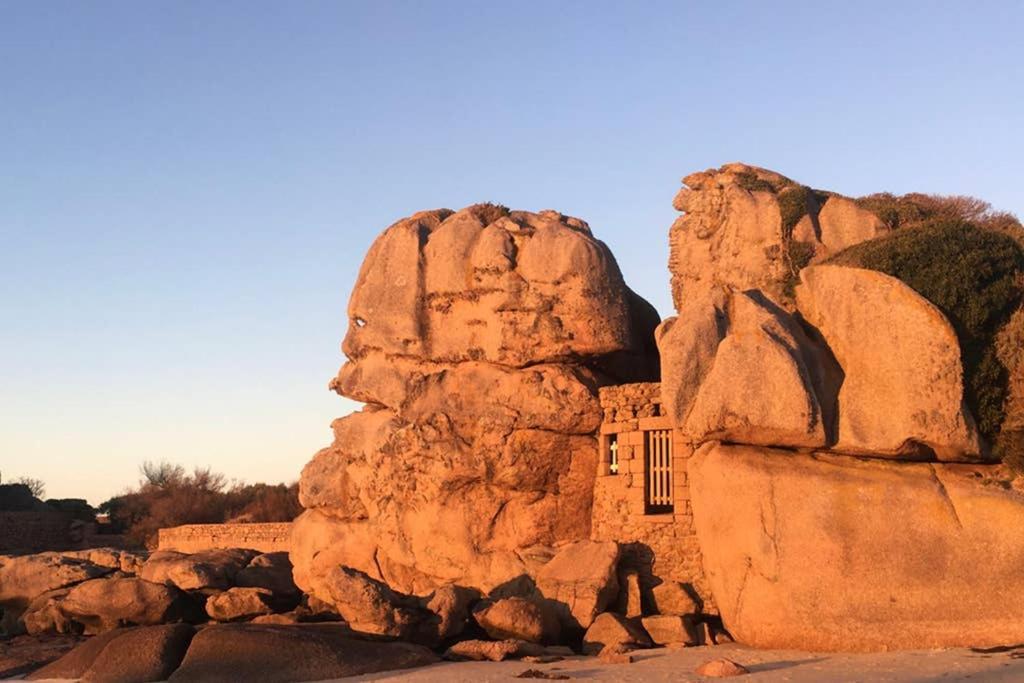 Maison Avec Spa Cote De Granit Rose Trégastel Kültér fotó