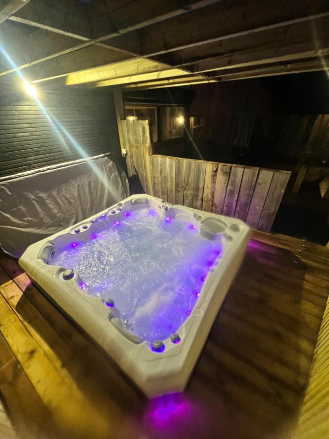Maison Avec Spa Cote De Granit Rose Trégastel Kültér fotó